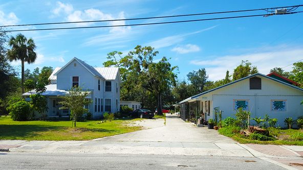 Village of the Arts: 1002 12th St W, Bradenton, FL 34205